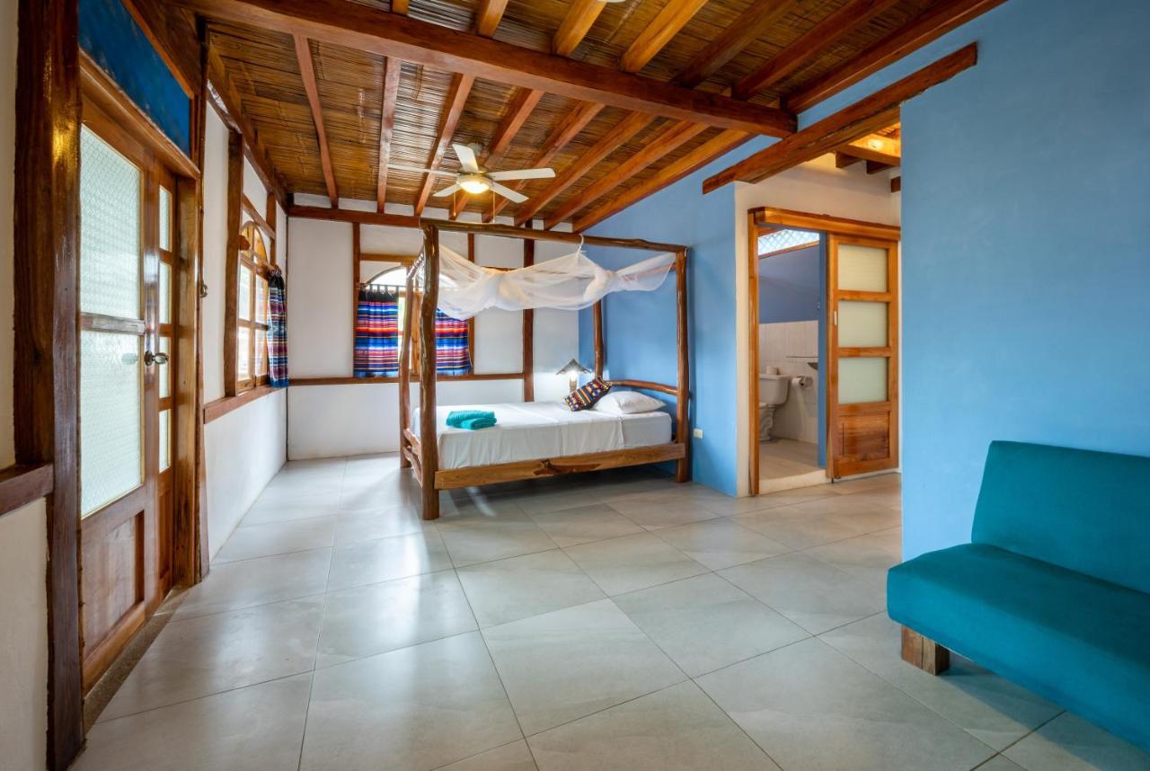 Casa Del Sol Vandrerhjem Montañita Eksteriør bilde