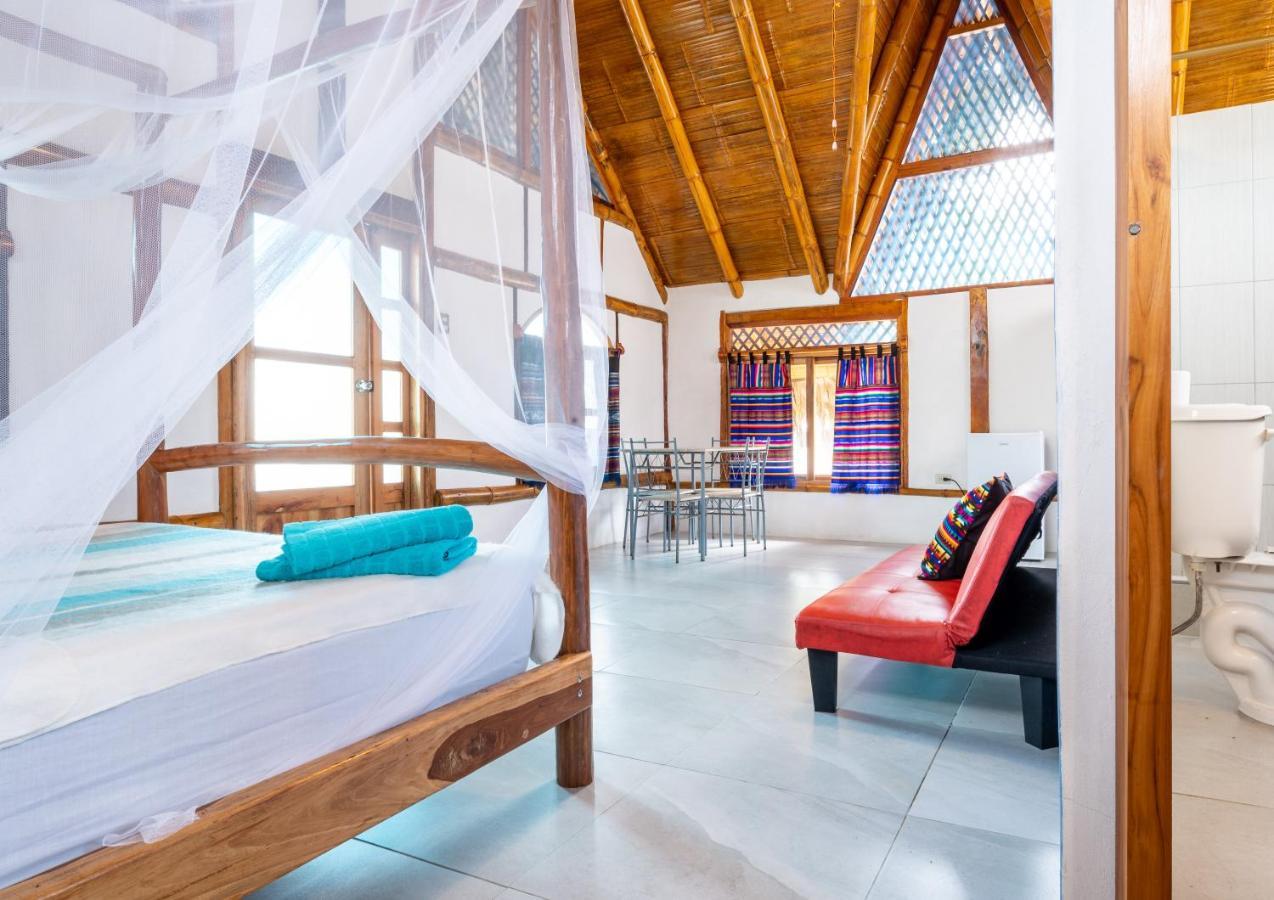 Casa Del Sol Vandrerhjem Montañita Eksteriør bilde
